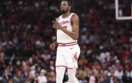 九游娱乐-老而弥坚！杜兰特本季高效场均26+5.5+4.8&amp;三项命中率52%/41%/87%